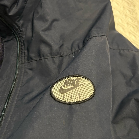 Women’s Nike Dark Blue and Purple Jacket - Medium - Picture 7 of 8